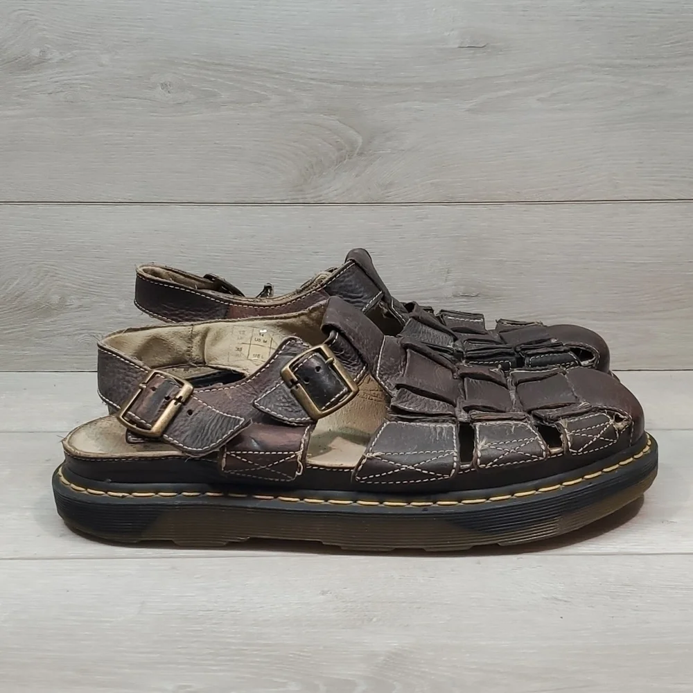 Dr.Martens Mens Y2K AW004 Fisherman Chunky Tractor Platform 